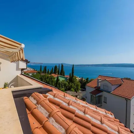 Two-bedroom In Crikvenica Xxxiv * 德拉马利