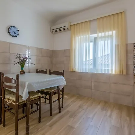Two-bedroom In Crikvenica Xxxiv 公寓 德拉马利