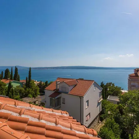 Two-bedroom In Xxxiv Lejlighed Crikvenica