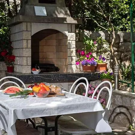 Two-bedroom In Xxxiv Crikvenica