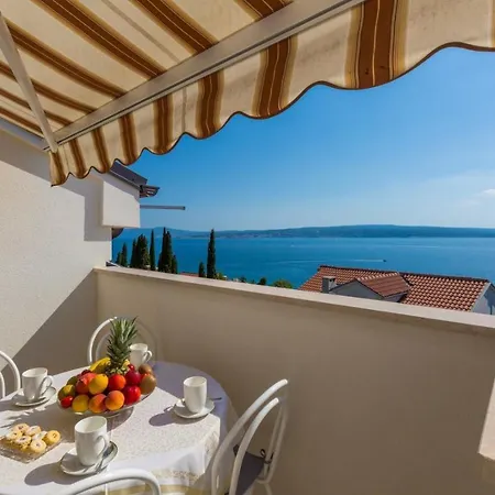 Two-bedroom In Crikvenica Xxxiv Apartment Dramalj