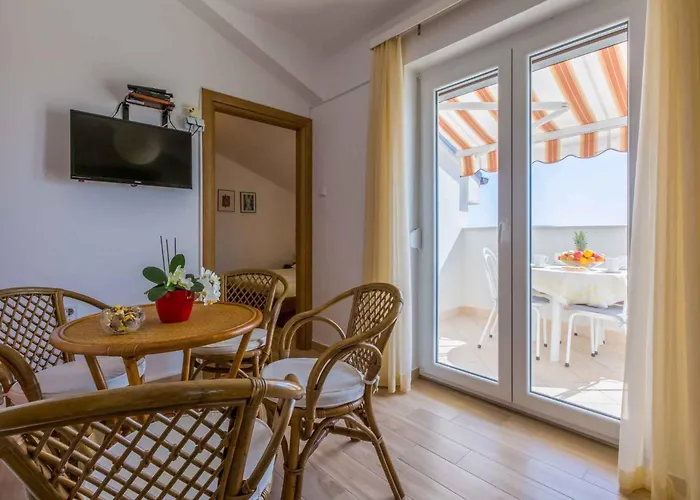 Two-bedroom In Xxxiv Apartman *