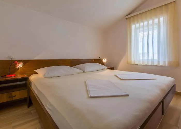 Two-bedroom In Xxxiv