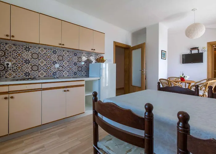 Two-bedroom In Xxxiv *