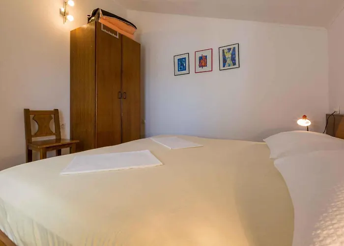 Two-bedroom In Xxxiv